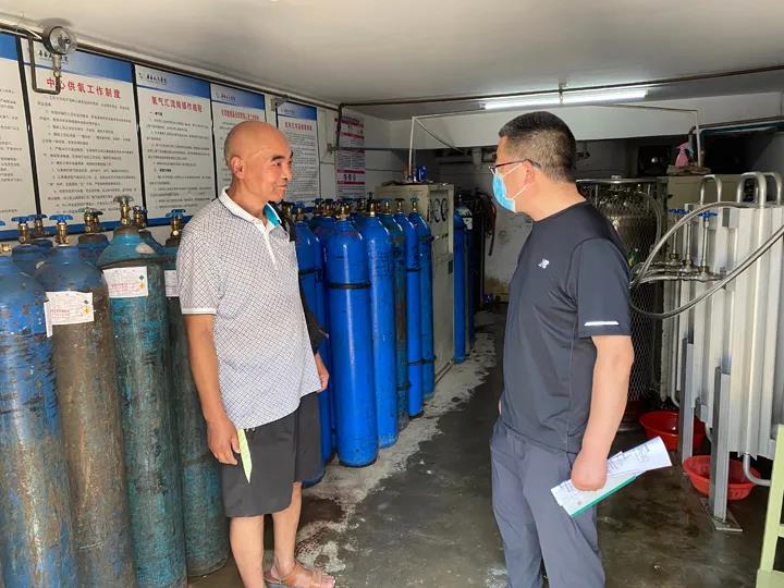 微信图片_20210924180800.jpg 房县人民医院深入开展安全生产大检查(图1)