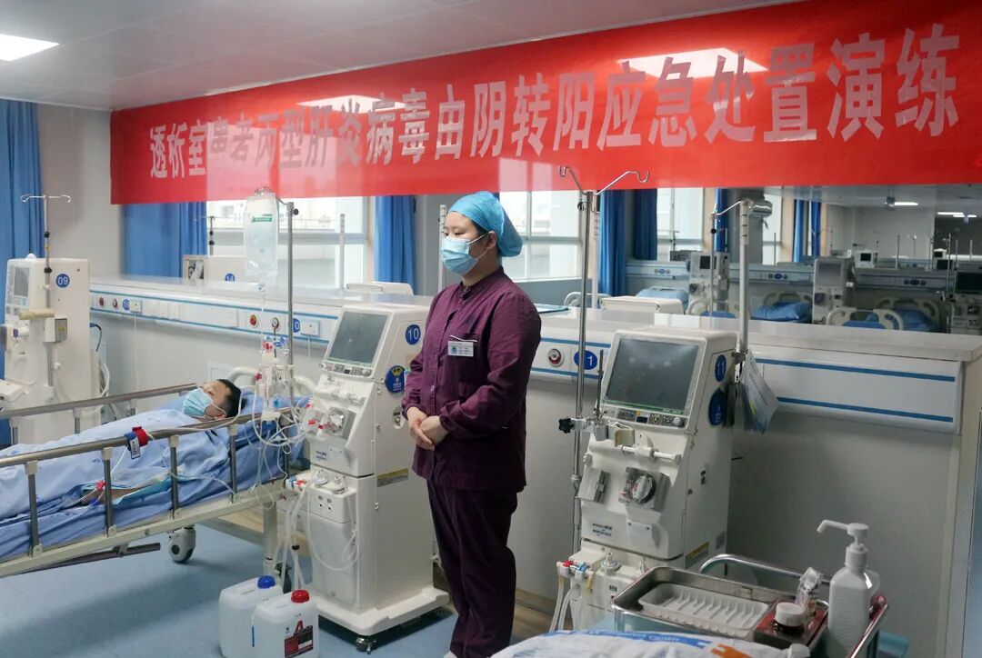 未雨绸缪筑防线 以练促战护平安(图2)
